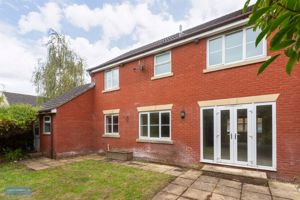 Rear- click for photo gallery